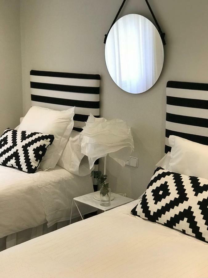 Apartamento Las Doblas , Parking Gratis Kordoba Bagian luar foto